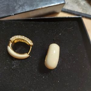 Joan River earrings collection